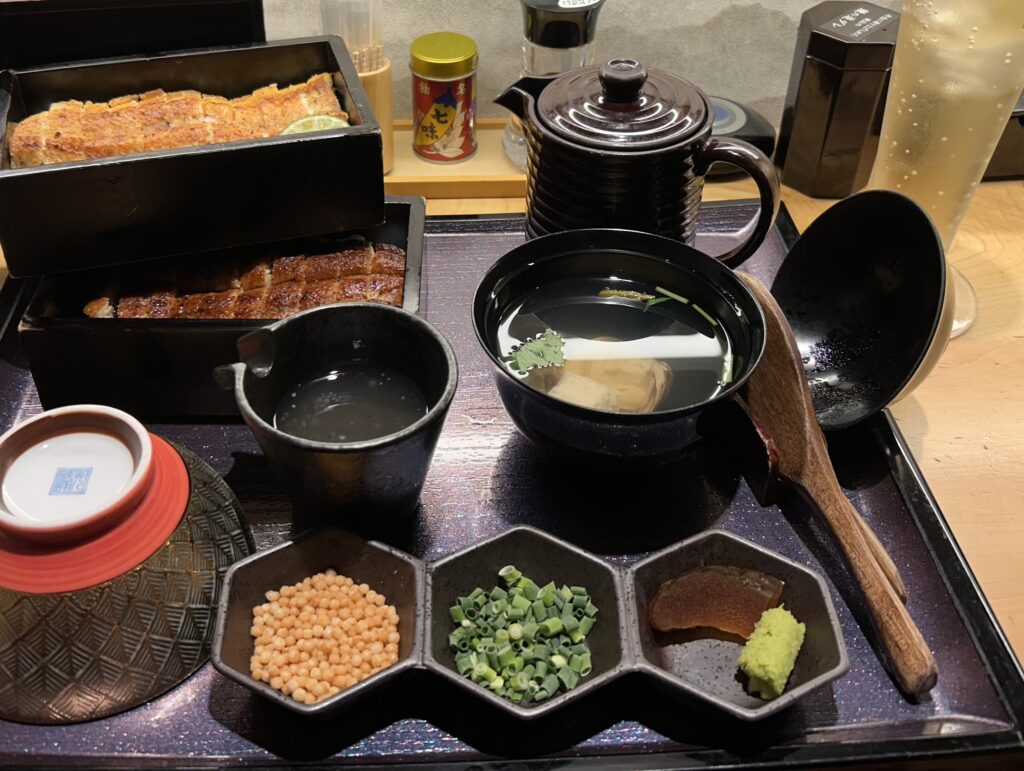 名古屋ひとり旅でレトロ喫茶をめぐる