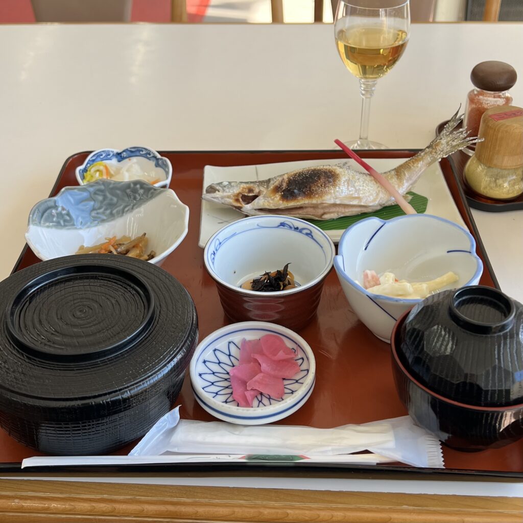 自然を大満喫!秋の奥入瀬渓流・十和田湖を巡る