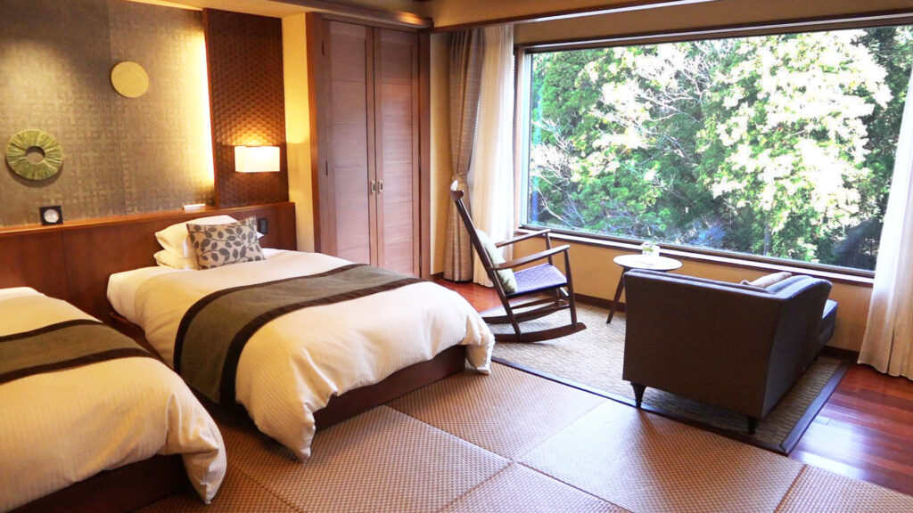 #12 山代温泉を愛で包む和モダン旅館